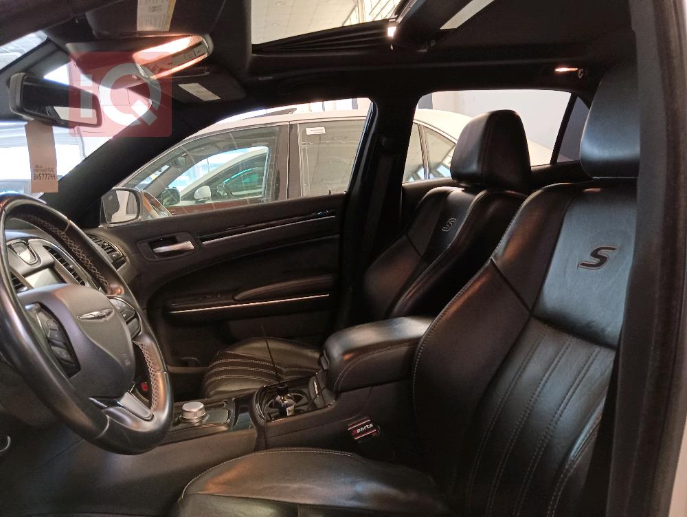 Chrysler 300